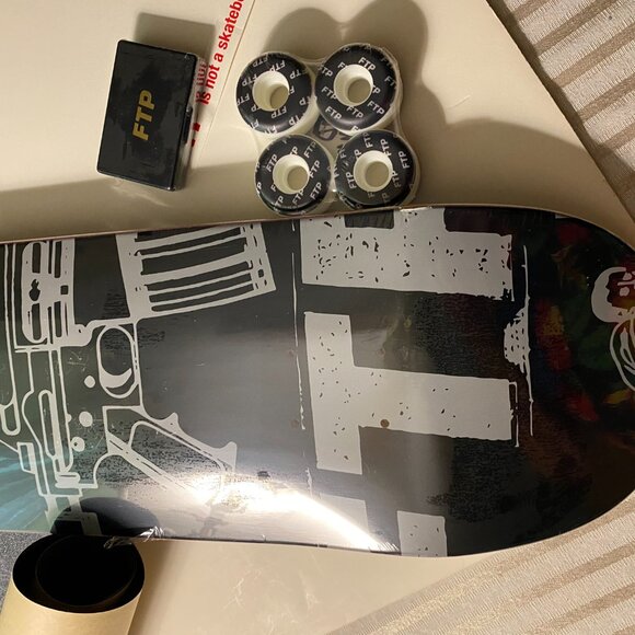 FTP SKATEBOARD DECK AND ACCESORIES ALL NEW IN WRAPS (RARE) - Picture 13 of 15